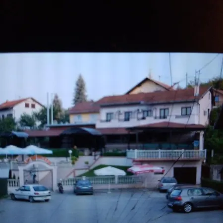 Gostinjska kuća Pansion Intermezzo-gera Banja Luka